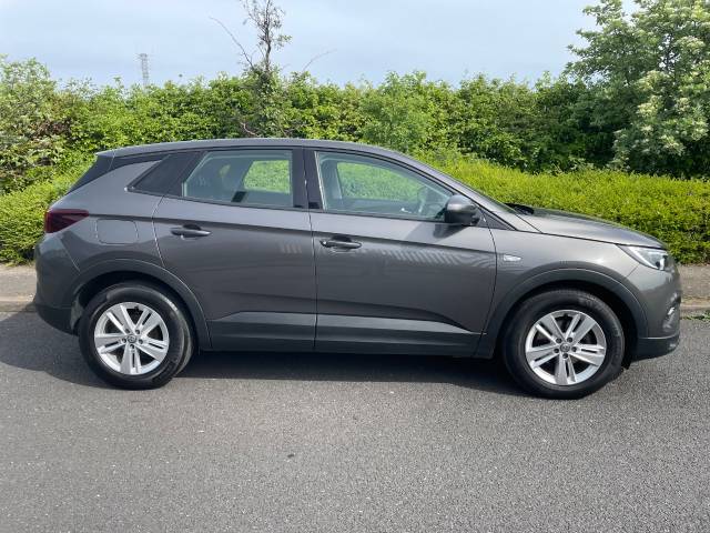 2020 Vauxhall Grandland X 1.2 Turbo SE 5dr