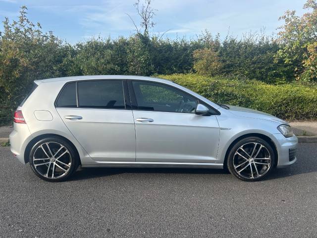 2014 Volkswagen Golf 2.0 TDI GTD 5dr