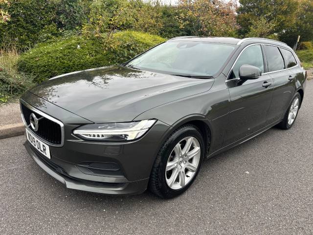 2019 Volvo V90 2.0 D4 Momentum 5dr Geartronic
