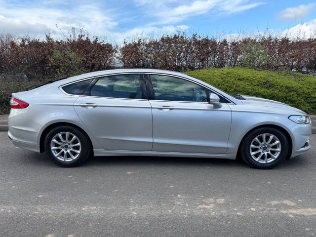 2016 Ford Mondeo 1.5 TDCi ECOnetic Titanium 5dr