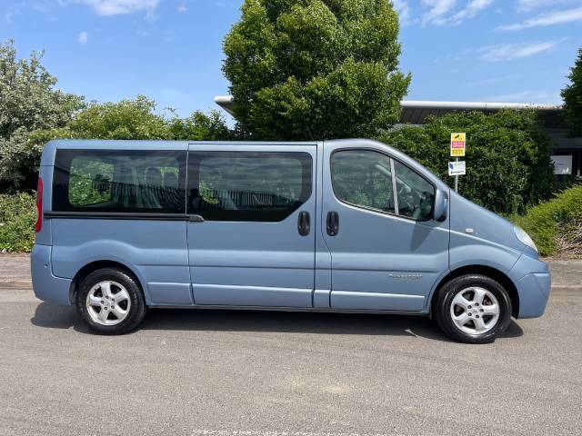 2013 Renault Trafic 2.0 TRAFIC LL29 SPORT DCI